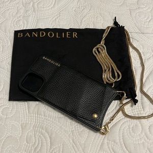 Bandolier iphone11 case with chain